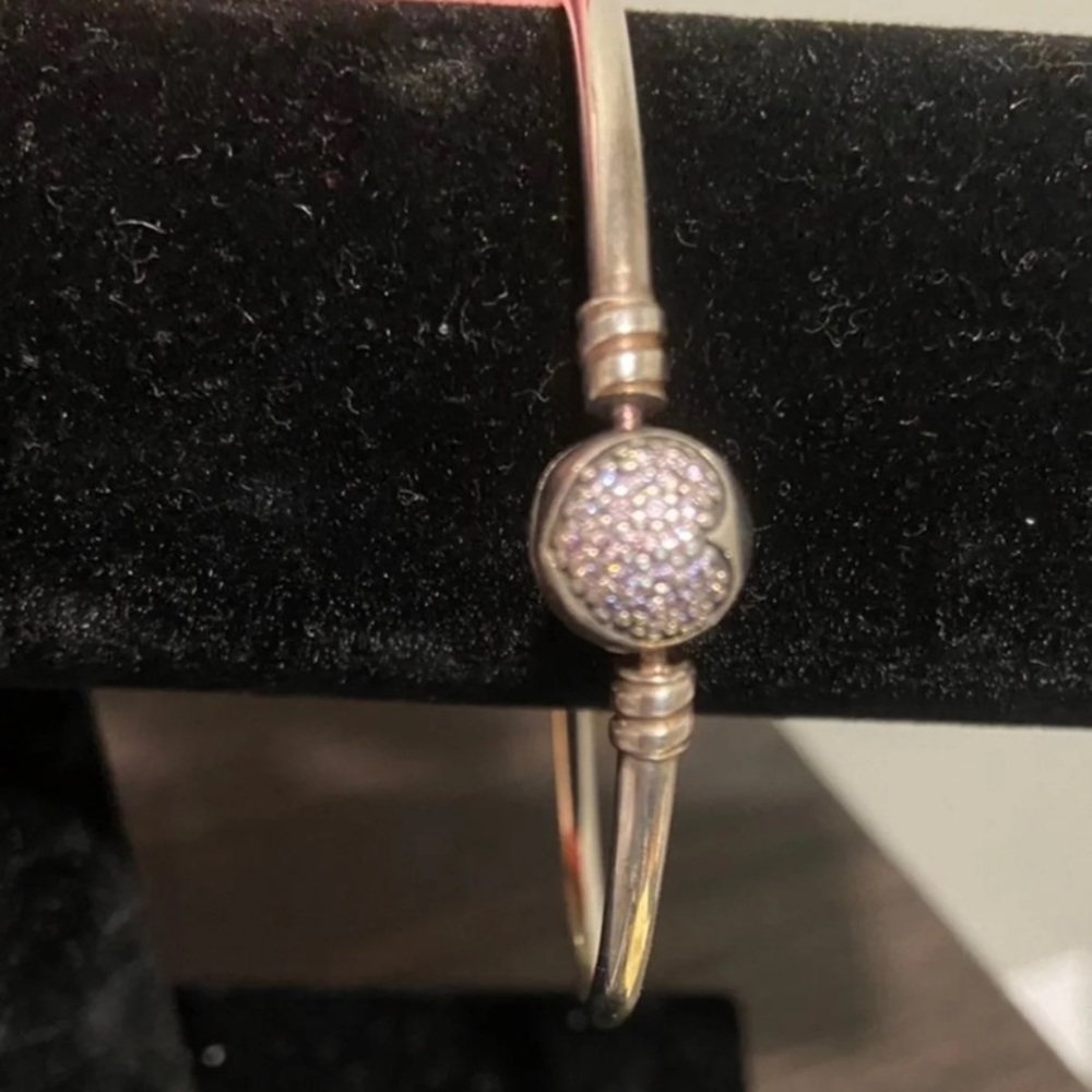 Pandora moments bracelet with pave heart.
